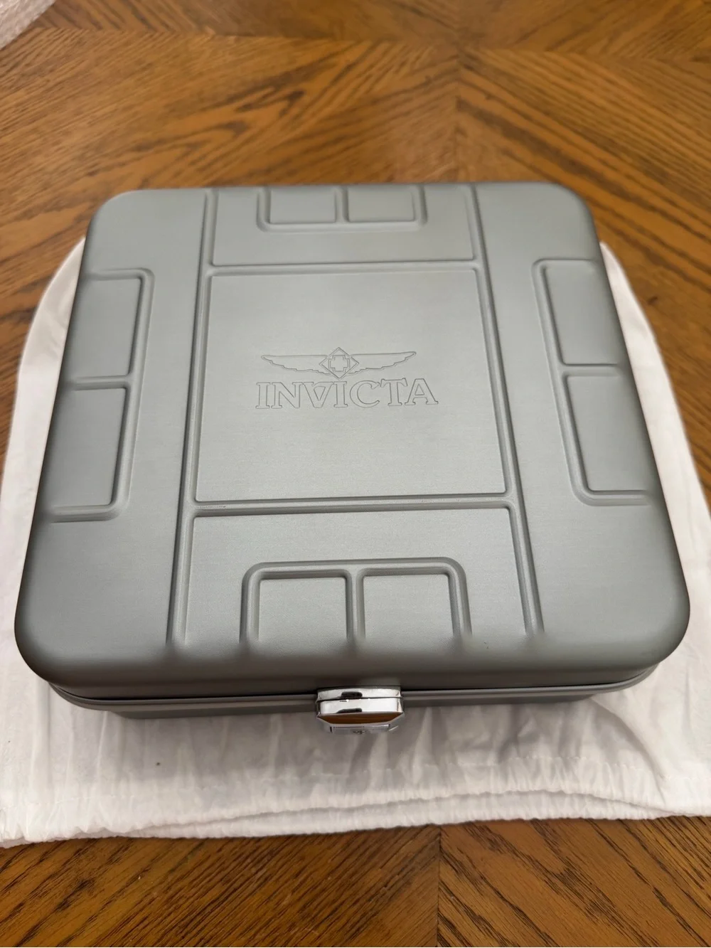 Invicta Silver Watch Case